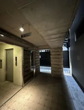 サカイリ9の外観