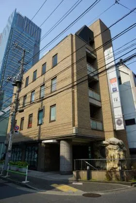 六本木四丁目ビルの外観