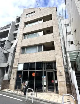 プランドールビルの外観