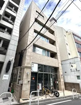 プランドールビルの外観