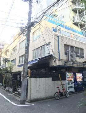 六本木アネックスの外観