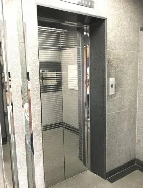 銀座石井ビルの外観