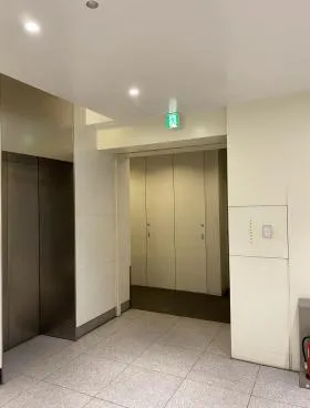 METLIFE青山ビルの外観