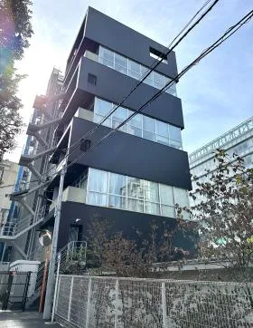 ESQ広尾(エスク広尾)ビルの外観