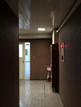 丸善ビルの外観
