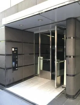 銀座小柳ビルの外観