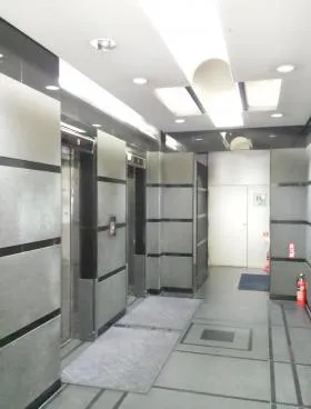 銀座小柳ビルの外観