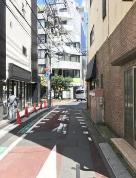 センチュリー元麻布ビルの外観