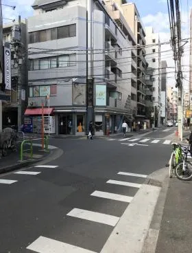 M2KステージⅢビルの外観