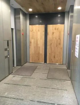 ヒューリック銀座1丁目昭和通りビルの外観
