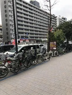 ジャノメ麻布十番ビルの外観