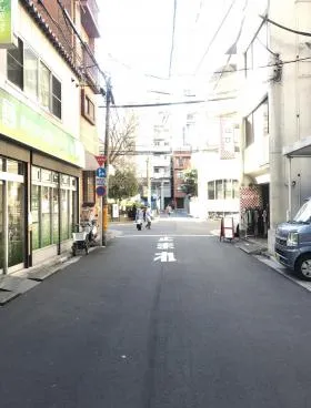 麻布網代マンションビルの外観
