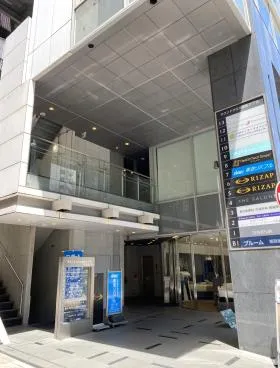 ラウンドクロス銀座2丁目の外観