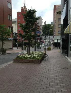 丸井ビルの外観