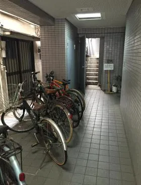 麻布根本ビルの外観