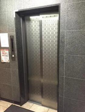 小林ビルの外観
