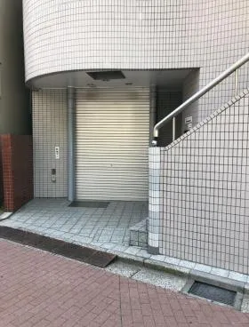 岩本ビルの外観