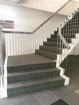 グランドパレス田町ビルの外観
