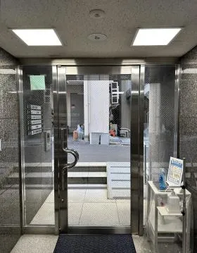 麻布保坂ビルの外観