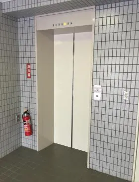 第6文成ビルの外観