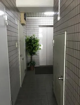 K&N麻布の外観