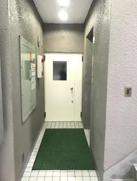 愛三ビルの外観