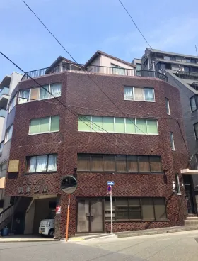 伊藤ビルの外観