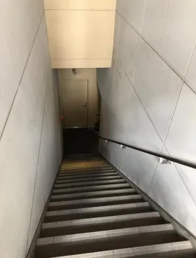 松竹倶楽部ビルの外観