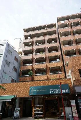 麻布十番ハイツの外観