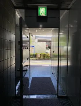 美豊ビルの外観