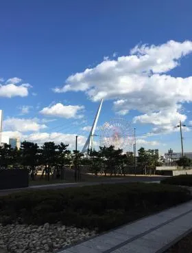 トレードピアお台場の外観