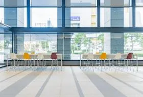 トレードピアお台場の外観