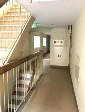シャトー麻布台ビルの外観