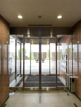 茅場町EKKビルの外観