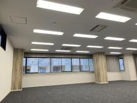 茅場町EKKビルの外観