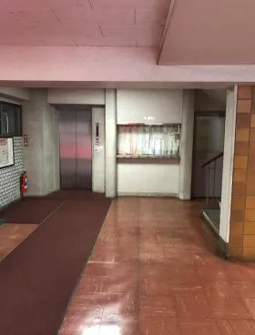 麻布中央マンションの外観
