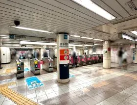 赤坂見附駅