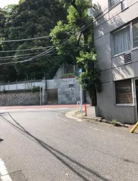 麻布ホームビルの外観