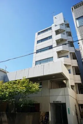 第4松坂ビルの外観