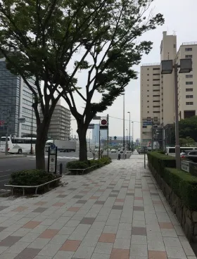 晴海パーク新館ビルの外観