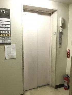 協電ビルの外観