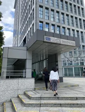 山王パークタワーの外観
