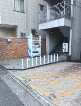 ロイヤル東麻布ビルの外観