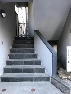 ロイヤル東麻布ビルの外観