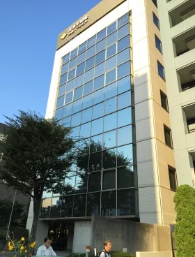 大森パークビルの外観