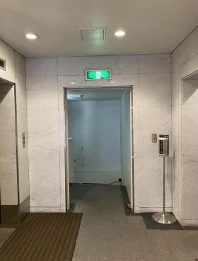 いちご神保町ビルの外観