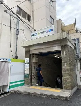 いちご神保町ビルの外観