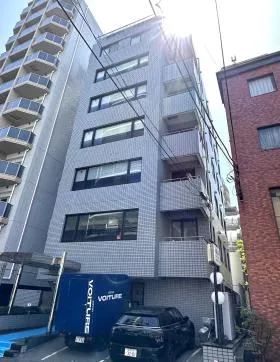 小高ビルの外観