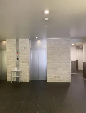 赤坂室町ビルの外観