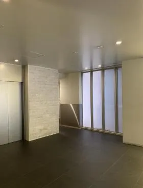 赤坂室町ビルの外観